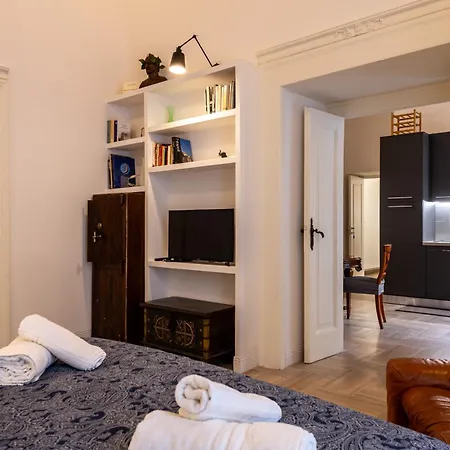 Apartamento Palazzo Guida Al Duomo
