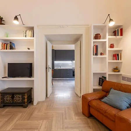 Palazzo Guida Al Duomo